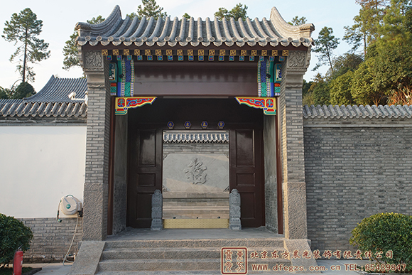 二進的四合院